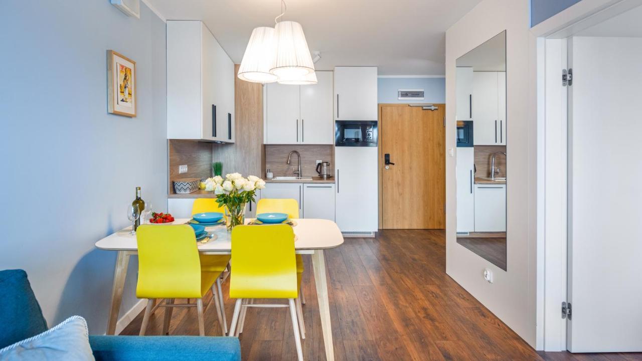 Apartament Blekitna Laguna Z Basenem - Ul Kasprowicza 20A - Holiday City Kołobrzeg Esterno foto